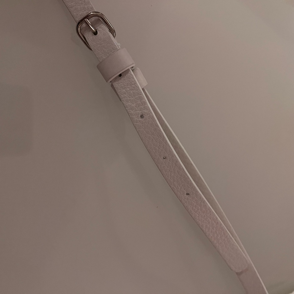 BALENCIAGA everyday white logo mini camera crossbody bag - Picture 8 of 15